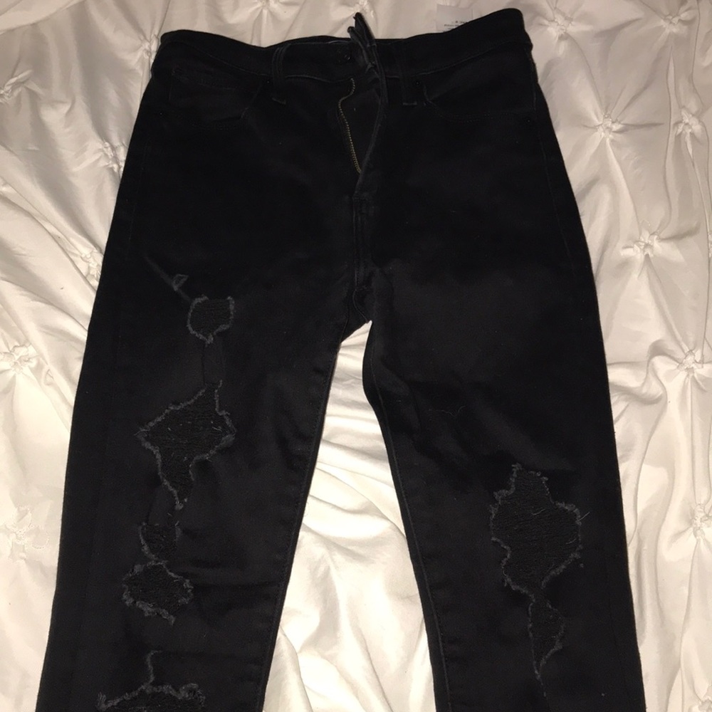 They’re very high waisted!